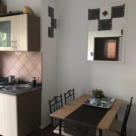 דירה Adria Sabunike 2 *