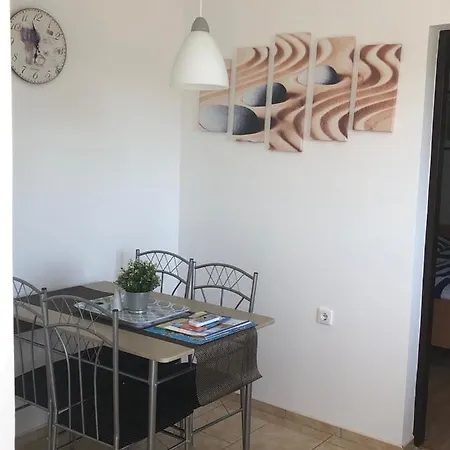 דירה Adria Sabunike 2 *